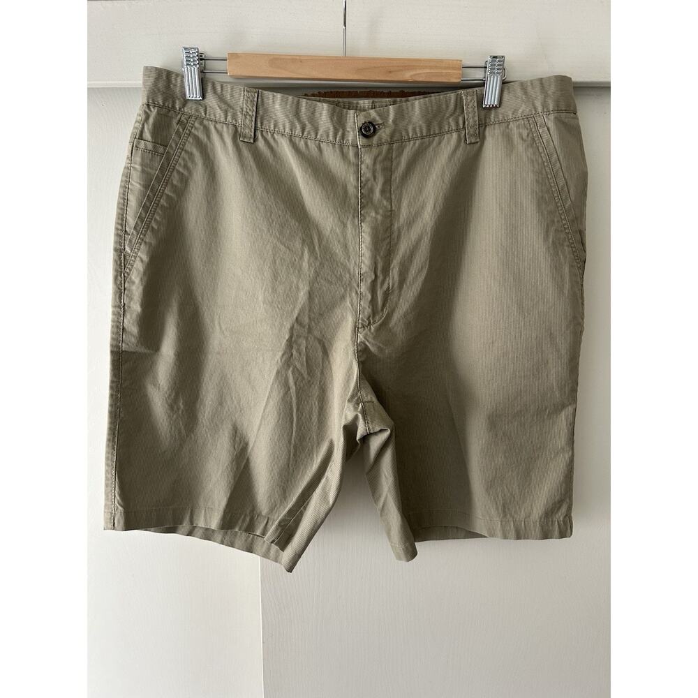 Men's Montagut Paris Khaki Shorts Size 38